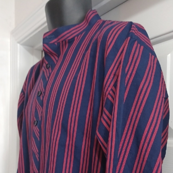 Striped Blue and Red Men's Kurta - Picture 5 of 8